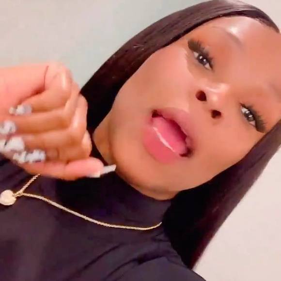 Profile Picture of Shuntae Swift (@shuntae123) on Poshmark