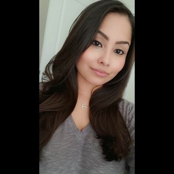 Profile Picture of Naomi Mitchell (@naomimitchel239) on Poshmark