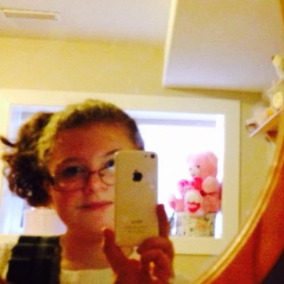 Profile Picture of Gabriella Walsh (@GabriellaWalsh9) on Twitter