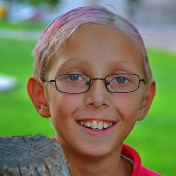 Profile Picture of Brian Abendroth (@ba03062001) on Poshmark