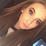 Profile Picture of Chloe Davidson (@chloedavo) on Instagram