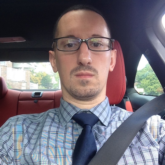 Profile Picture of Mike Bottone (@mikebottone) on Poshmark
