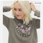 Profile Picture of Baju Branded Sisa Ekspor (@mallangmall) on Instagram