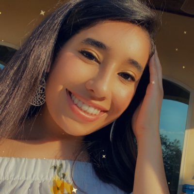 Profile Picture of Celine Gomez (@Celly_nicole14) on Twitter