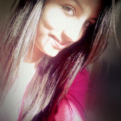 Profile Picture of Komal Gill (@komalgill25) on Twitter