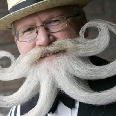 Profile Picture of Robert Gibson (@ChilliMacStar) on Twitter