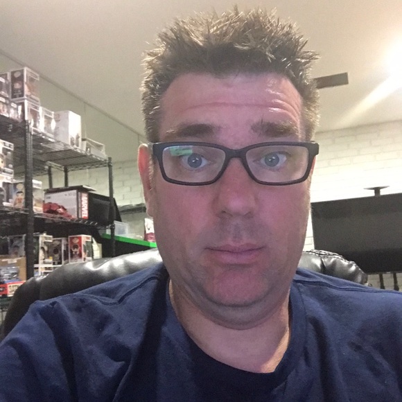 Mark Krulikowski - Poshmark Profile Picture of Mark Krulikowski (@krulikm) on Poshmark