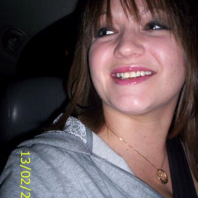 Profile Picture of Jennifer Nemes (@JPeasncarrots) on Twitter
