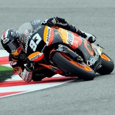 Profile Picture of William Martin (@Licht318) on Twitter