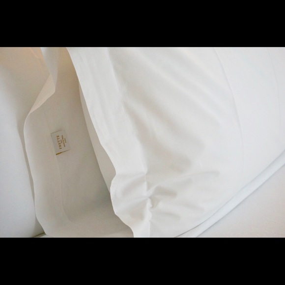 Profile Picture of Michelle Maclauchlan (@mh1drummer923) on Poshmark