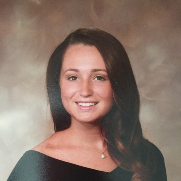 Profile Picture of Emma Stantial (@emmas1698) on Poshmark