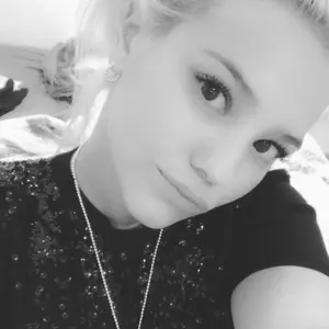 Profile Picture of Melanie Trzeciak (@melanietrzeciak) on Tiktok