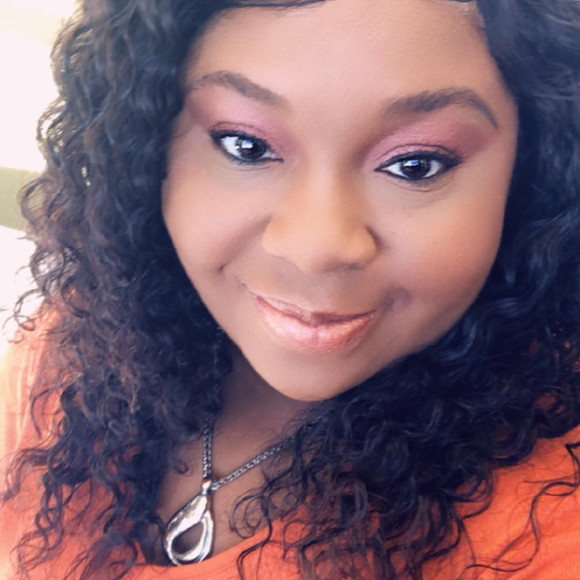 Profile Picture of Tanisha Taylor (@necee22) on Poshmark
