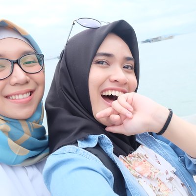 Profile Picture of Karin (@@Compartes) on Twitter