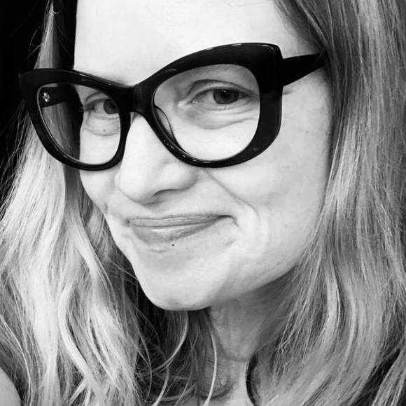 Profile Picture of Tonja Degolier (@tdegolier) on Poshmark