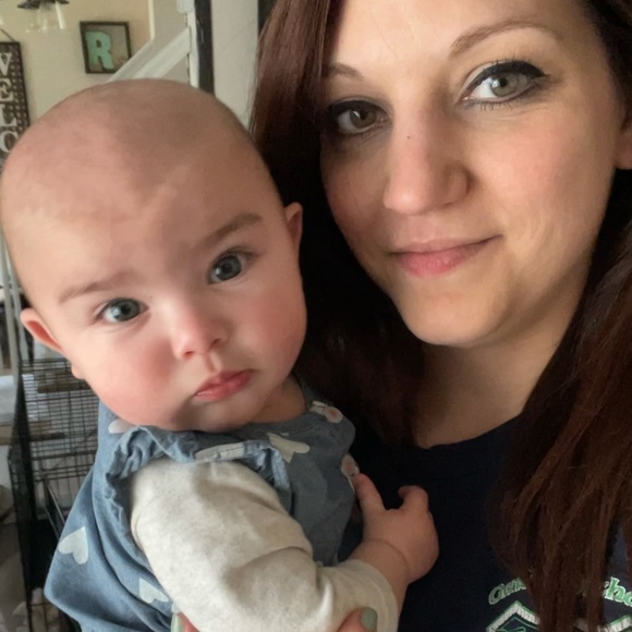 Profile Picture of Alyssa Rudden (@arudden27) on Poshmark