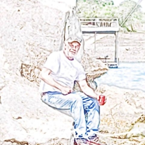 Profile Picture of Erasmo Pena (@razmanpena98) on Poshmark