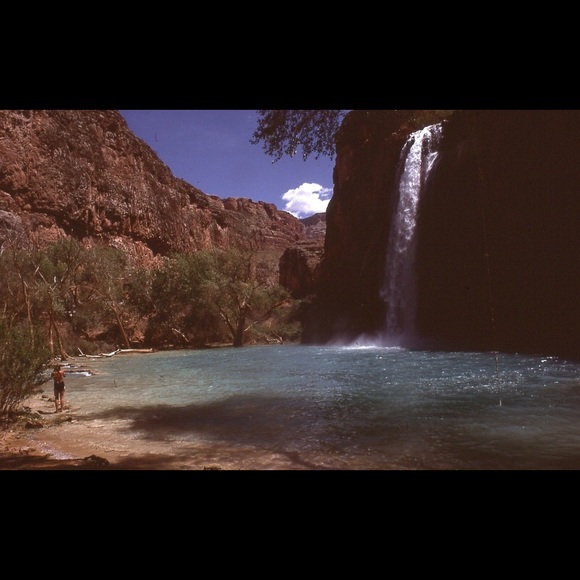 Karlie Cooper - Poshmark Profile Picture of Karlie Cooper (@karliedar) on Poshmark