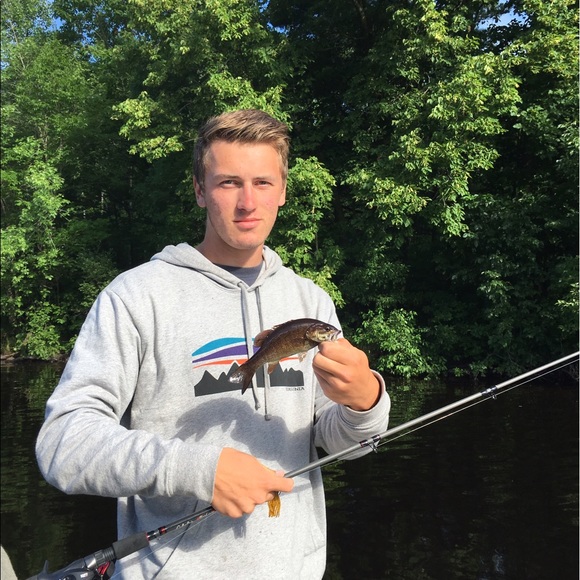 Profile Picture of Jake Moeller (@jakemoeller) on Poshmark