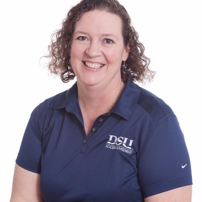 Profile Picture of Deborah Decker (@DdeckerDecker) on Twitter