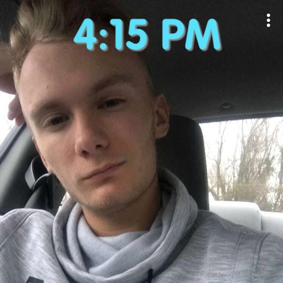 Profile Picture of Ian Petty (@ipetty303) on Poshmark