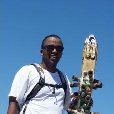 Profile Picture of Mike Tekle (@Teklemike) on Twitter