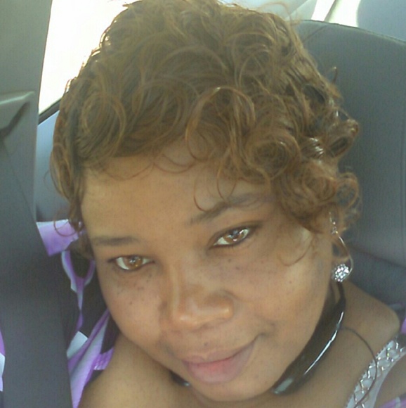 Profile Picture of Juanita Croff (@jcroff) on Poshmark