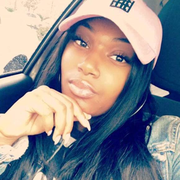 Profile Picture of Briana Fayne (@beauti_bree00) on Poshmark