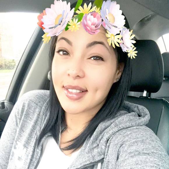 Profile Picture of Tia Bryant (@bryant_tia) on Poshmark