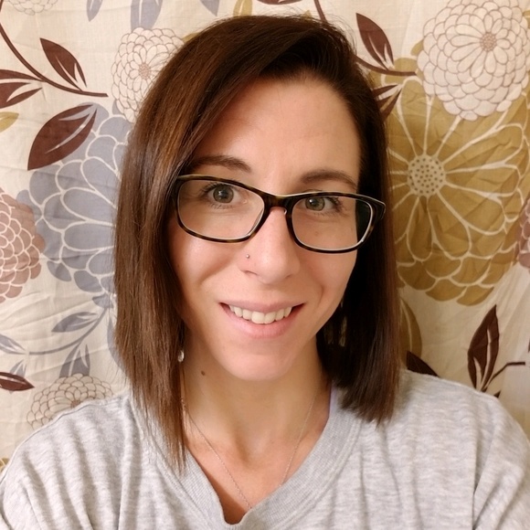 Katie Lasorsa - Poshmark Profile Picture of Katie Lasorsa (@ktlasorsa) on Poshmark