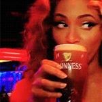 Profile Picture of laticia moore (@comefindm3) on Instagram