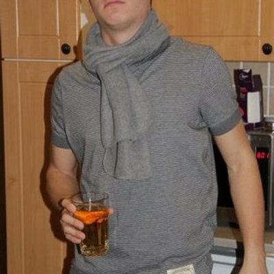 Profile Picture of Ollie Fowler (@OllieFowler) on Twitter