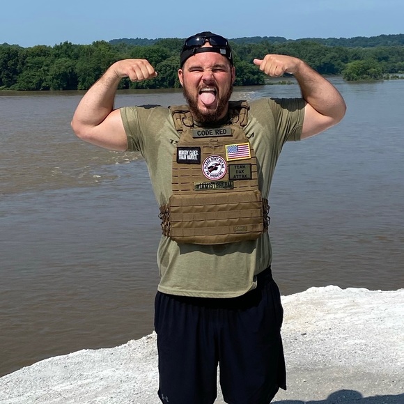 Profile Picture of Cody Reese (@codered007) on Poshmark