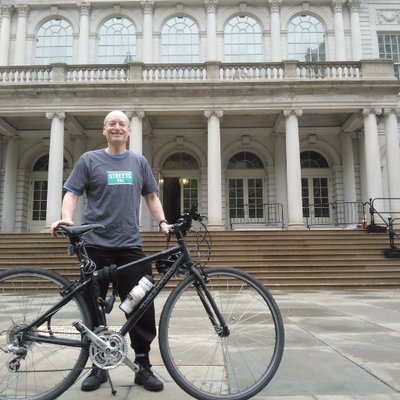 Profile Picture of Mark Guralnick (@mguralni) on Twitter