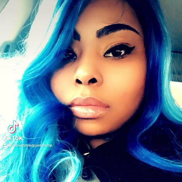 Profile Picture of Sheretta Miller (@sherettamiller) on Poshmark