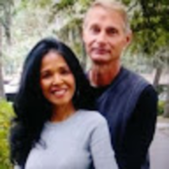 Profile Picture of Adriana Shirley (@adrianashirley) on Poshmark