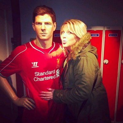 Profile Picture of Claire Stevenson (@claireandalfie) on Twitter