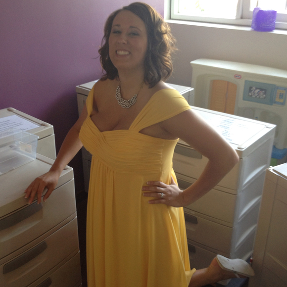 Profile Picture of Bethany Ponath (@bponath) on Poshmark