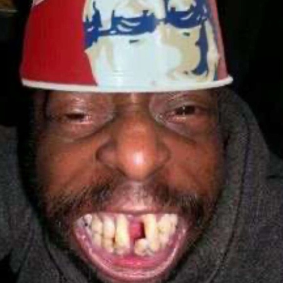 Anessa Metzgar - Poshmark Profile Picture of Anessa Metzgar (@aanesaa) on Poshmark