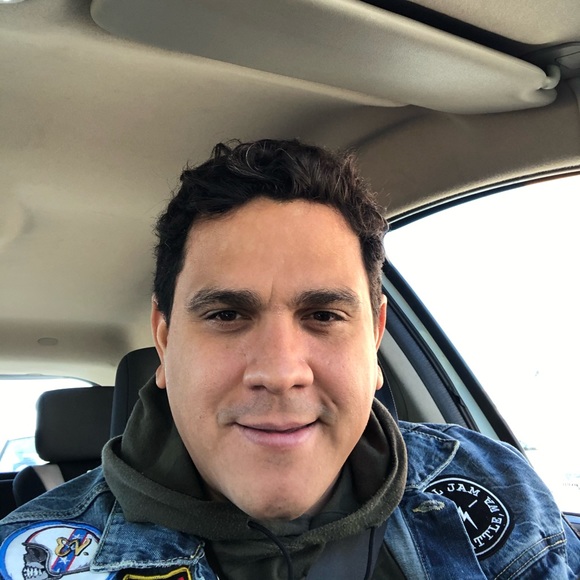 Profile Picture of Cesar Jara (@jara003) on Poshmark