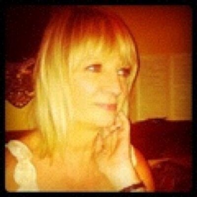 Profile Picture of Sue Duggan (@lebourg) on Twitter