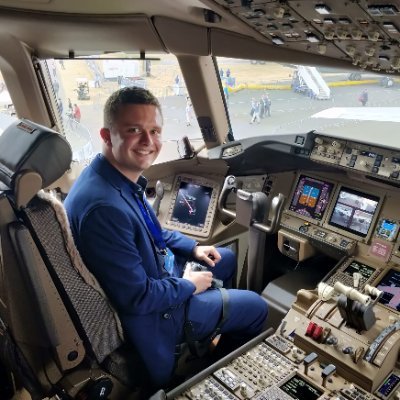 Profile Picture of James Field (@AvGeekJames) on Twitter