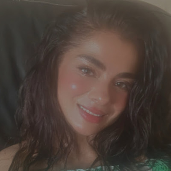 Profile Picture of Monica iris Montoya mejia (@monykiris2) on Poshmark