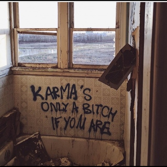 Profile Picture of Emily Dibble (@dibble04) on Poshmark