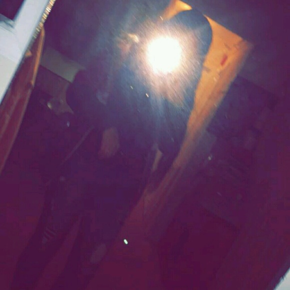 Profile Picture of Daniella Alvarez (@bbg_dany) on Poshmark