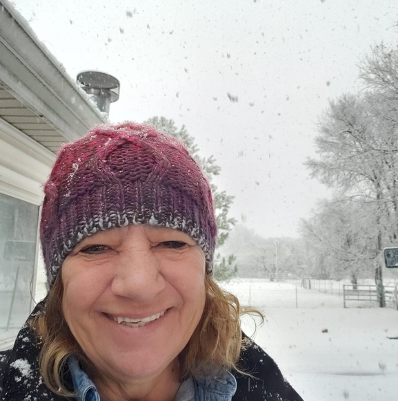 Profile Picture of Kimberly Giberti (@kimberlygiberti) on Poshmark