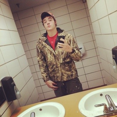 Profile Picture of Tyler Miranda (@tylermiranda258) on Twitter