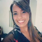 Profile Picture of Dra. Carla Liane (@profcarlaliane) on Instagram