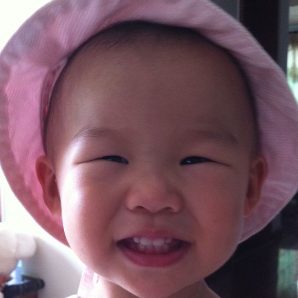 Profile Picture of Calvin Chen (@calvinchen1968) on Poshmark