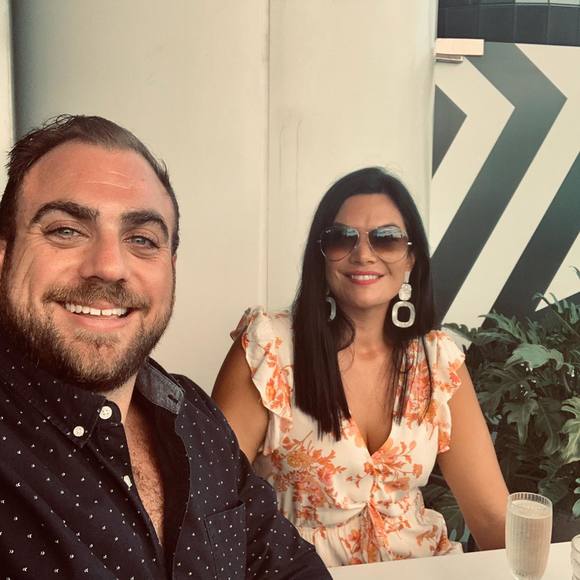 Profile Picture of Stephen Shine (@stephenshine) on Poshmark